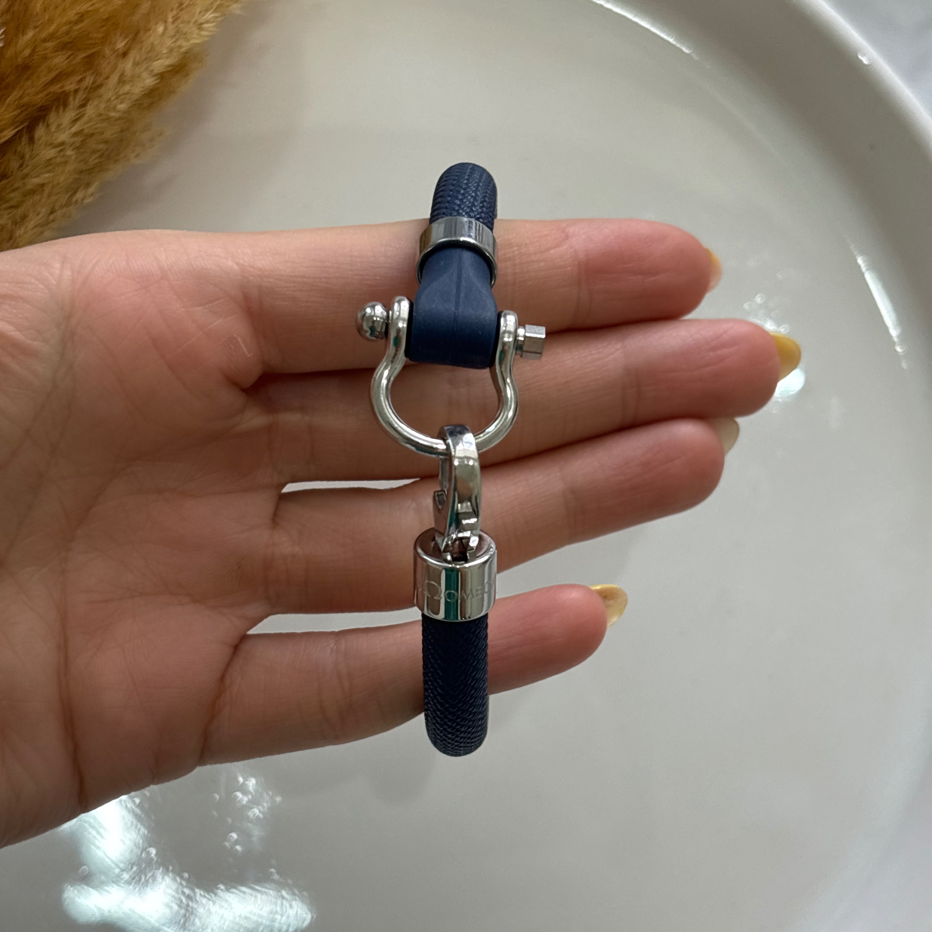 دستبند مردانه امگا رنگ سرمه ای
