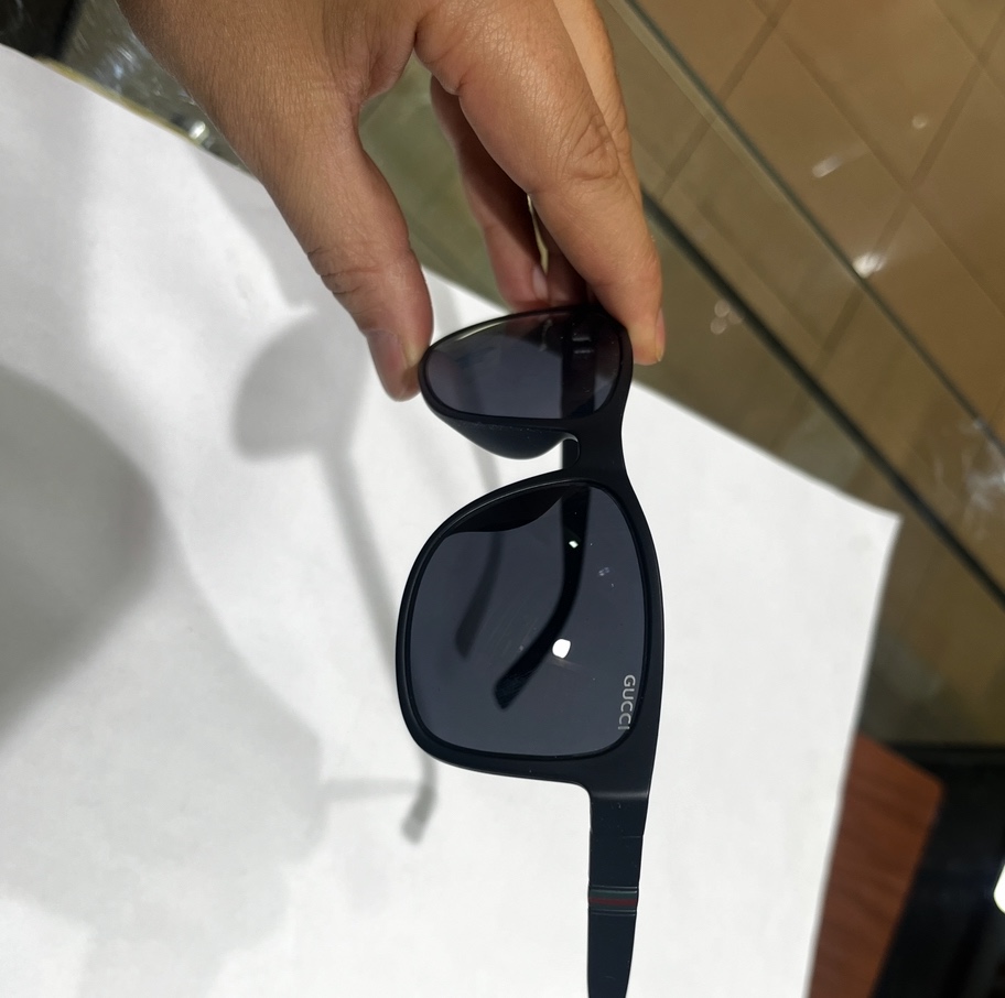 عینک آفتابی گوچی یووی اسپرت