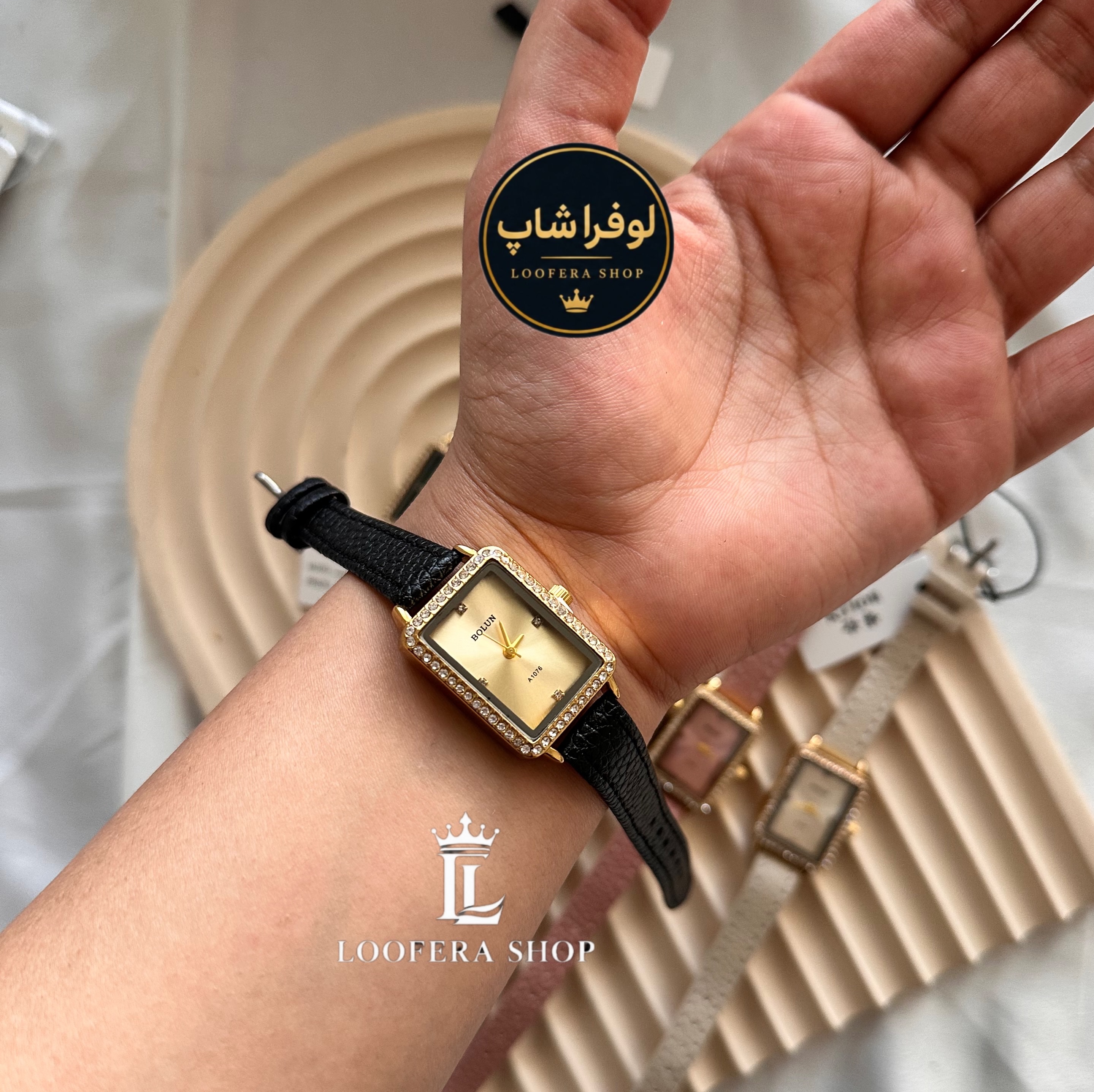 ساعت زنانه بولون بند چرم دور نگین